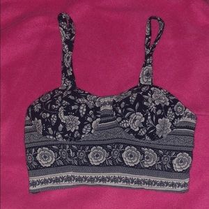 XS American eagle crop top.